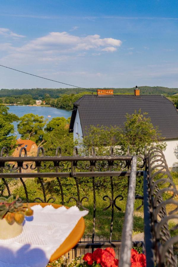 Mira - Mira Pokoje Z Widokiem Na Jezioro Chmielno Exteriér fotografie