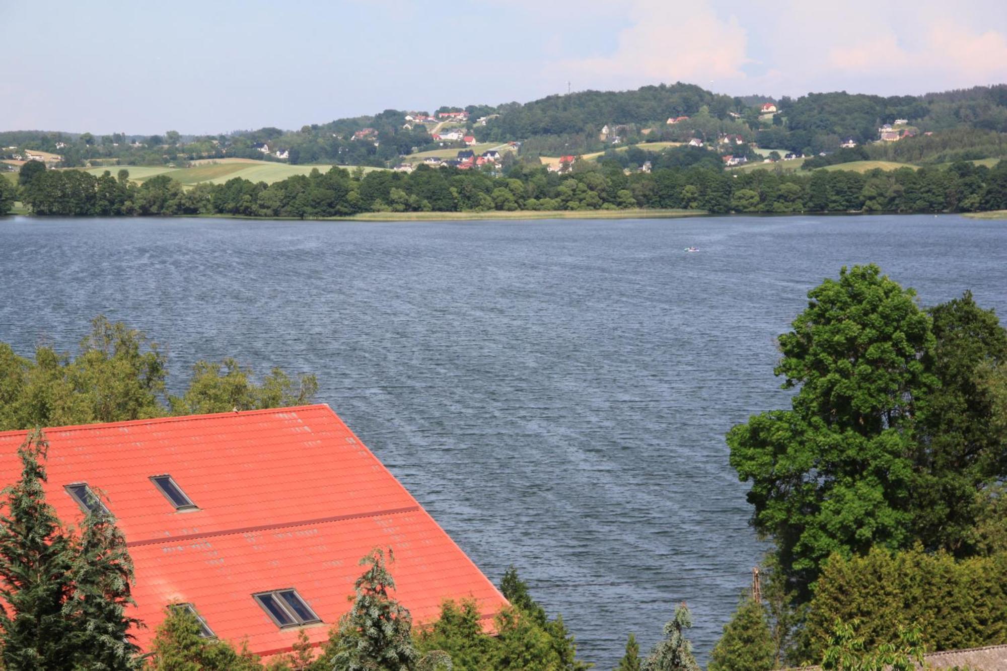 Mira - Mira Pokoje Z Widokiem Na Jezioro Chmielno Exteriér fotografie