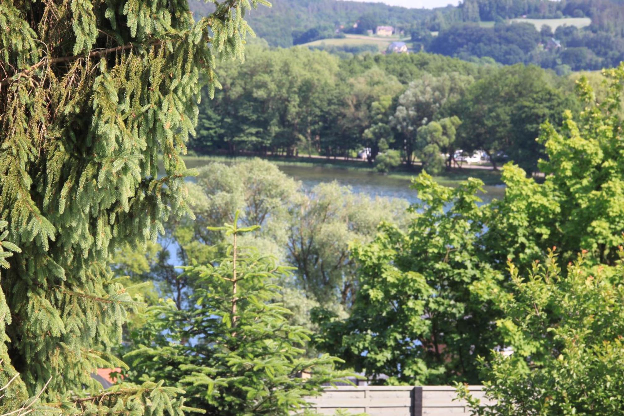 Mira - Mira Pokoje Z Widokiem Na Jezioro Chmielno Exteriér fotografie